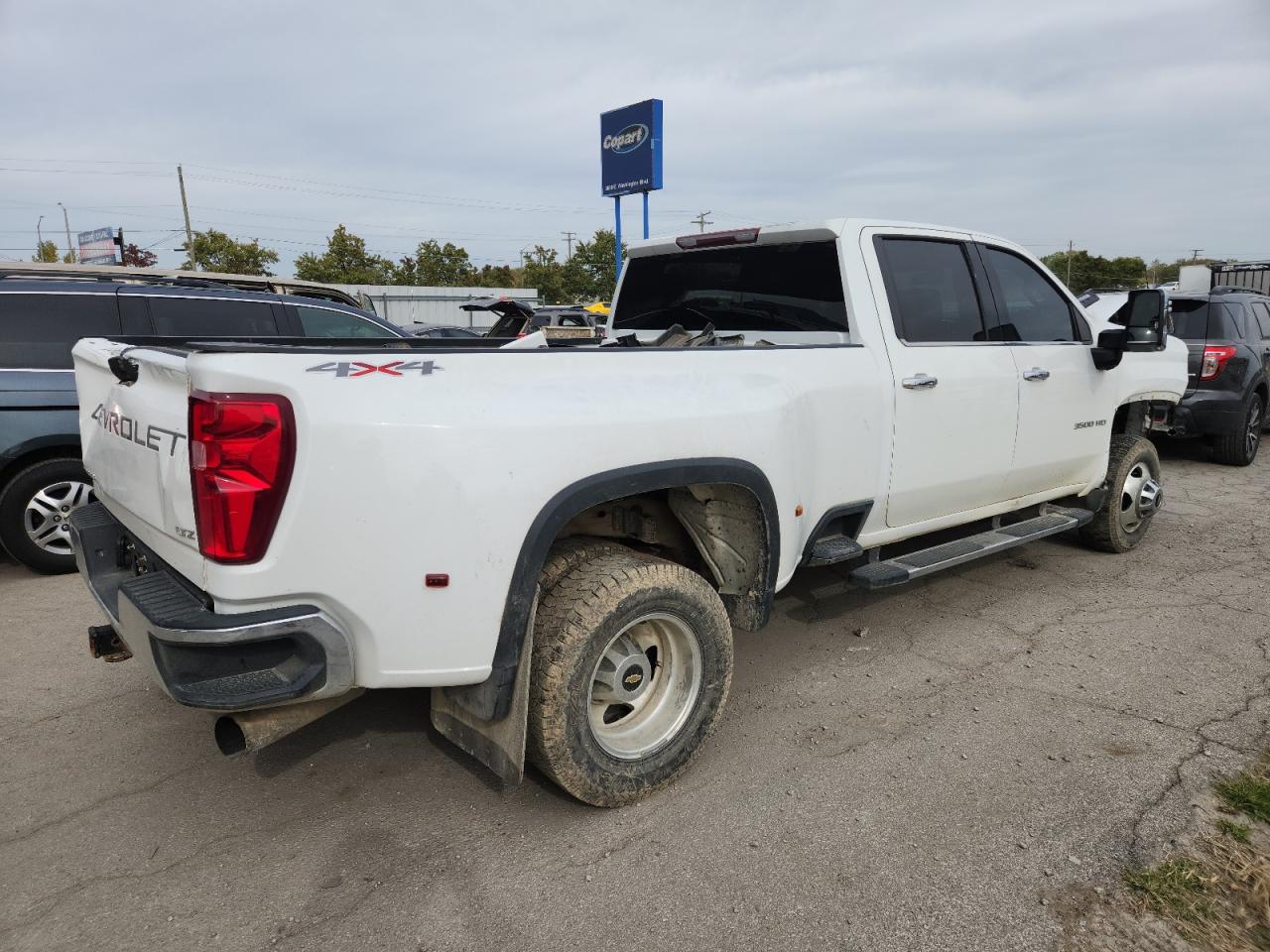 CHEVROLET SILVERADO K3500 LTZ