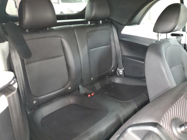 2018 VOLKSWAGEN BEETLE S 3VW5DAATXJM512806