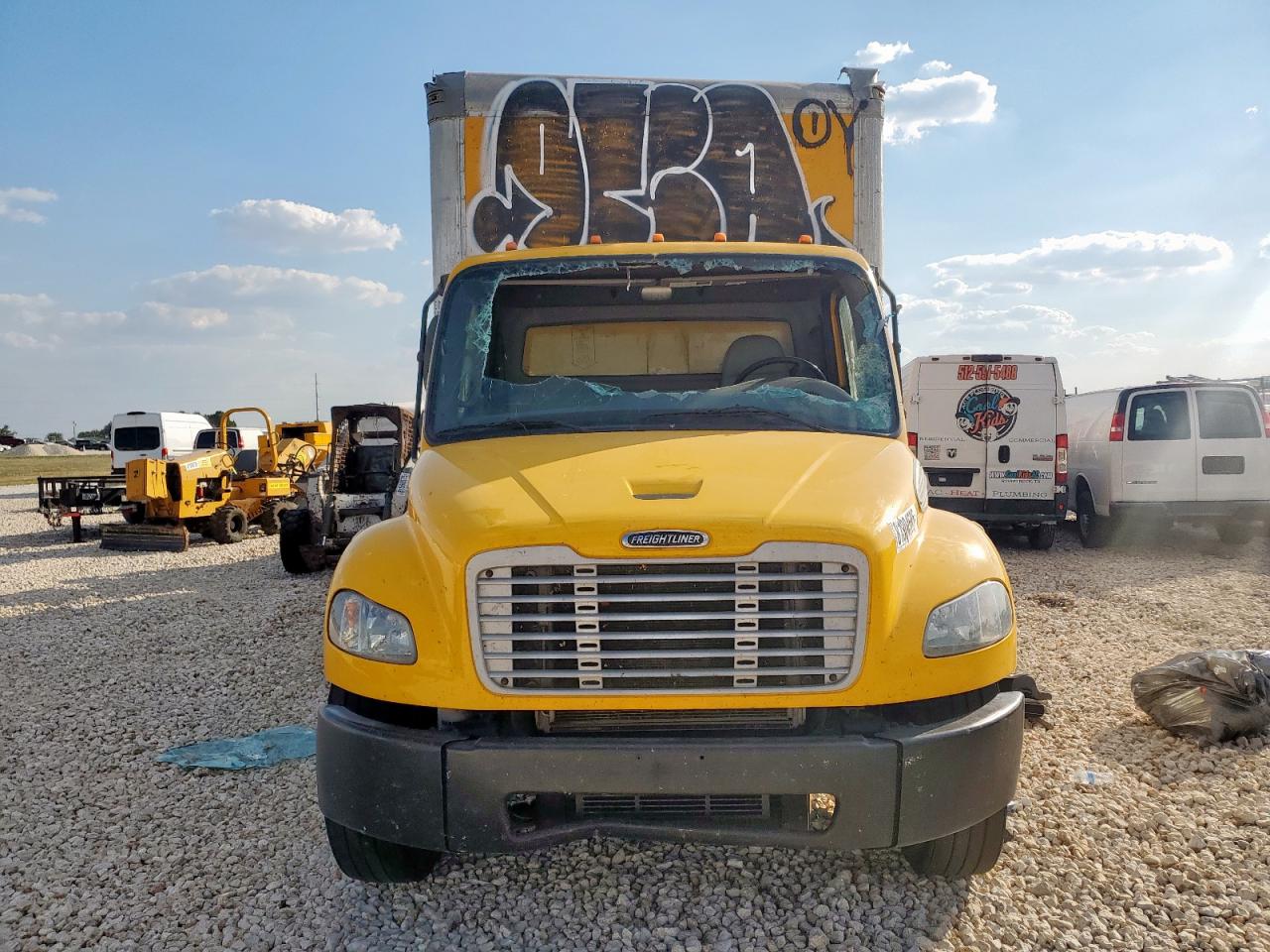 Lot #3303704034 2019 FREIGHTLINER M2