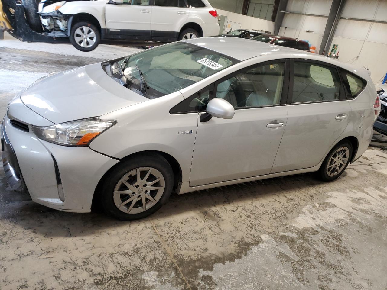 Lot #3265851255 2015 TOYOTA PRIUS V