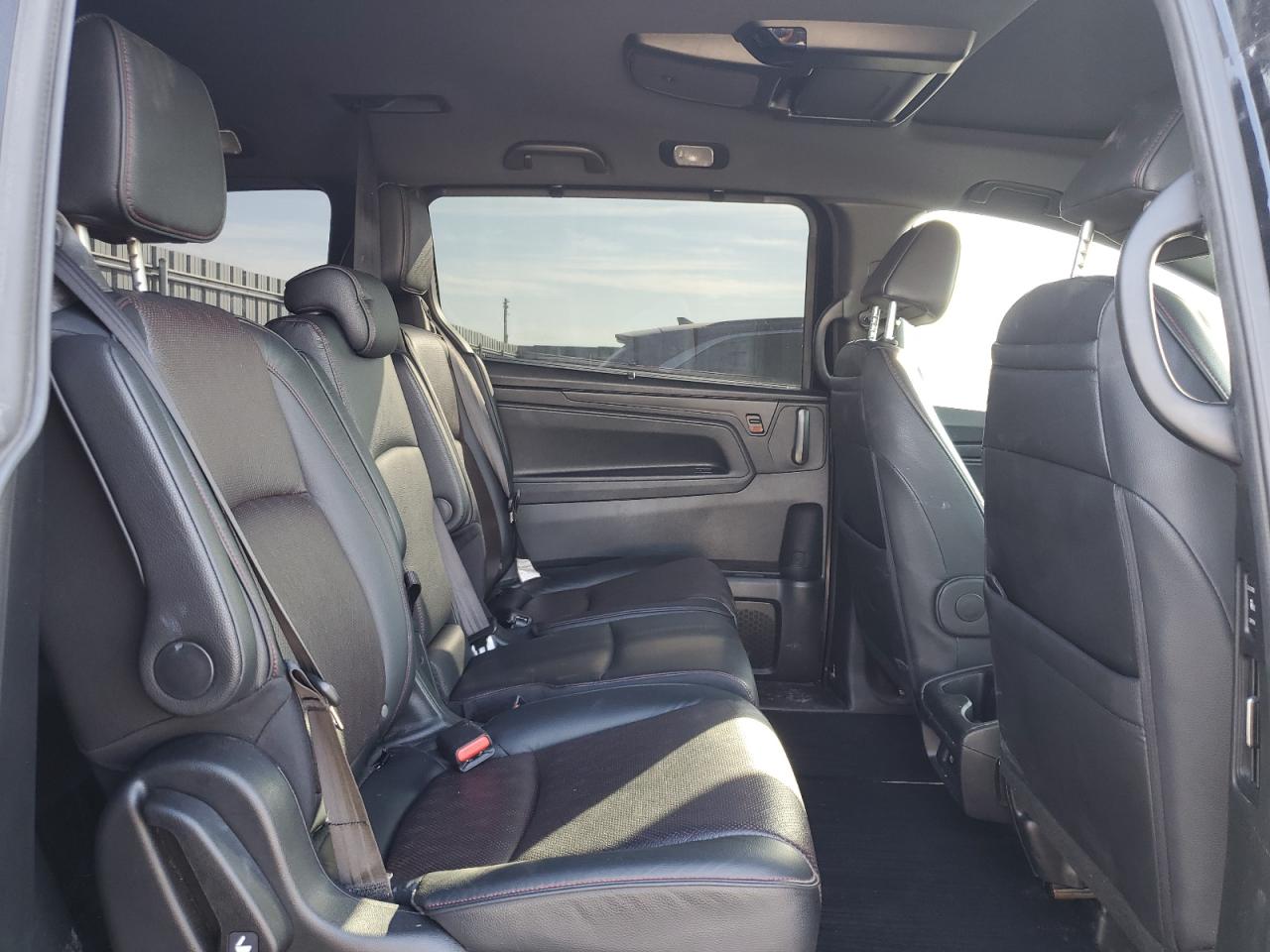 HONDA ODYSSEY BLACK EDITION