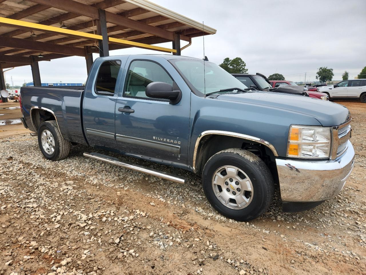 CHEVROLET SILVERADO C1500 LT