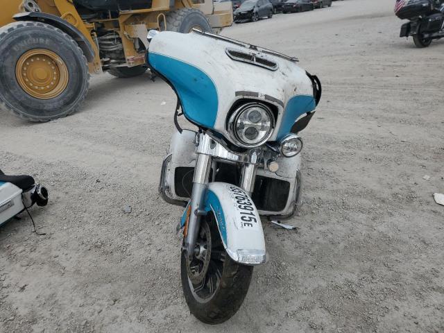 2017 HARLEY-DAVIDSON FLHTCU ULT #3284667320