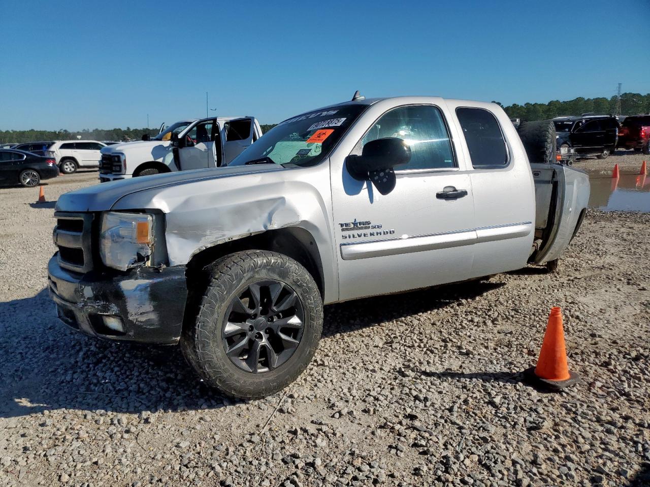 CHEVROLET SILVERADO C1500 LT