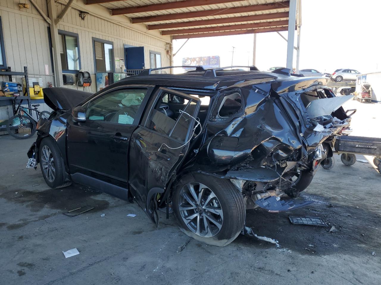 Lot #3302780886 2023 TOYOTA COROLLA CR