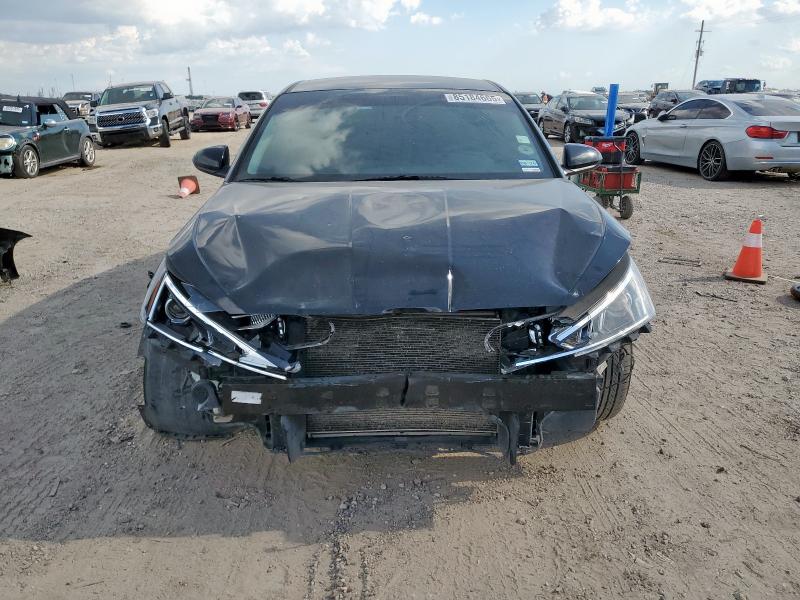 2019 HYUNDAI ELANTRA SE - 5NPD74LF3KH468959