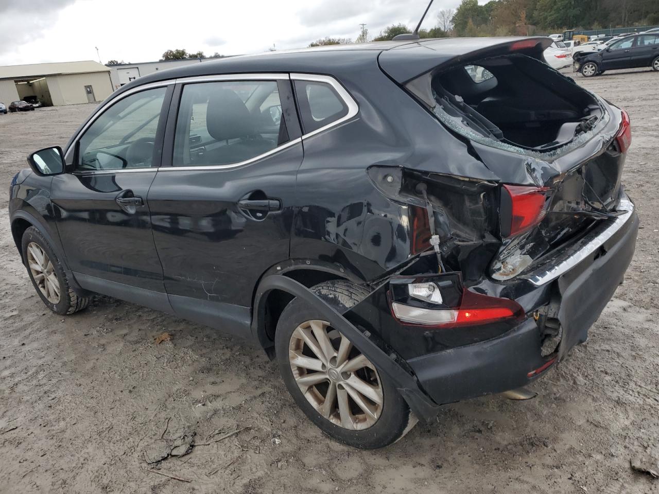 NISSAN ROGUE SPORT S