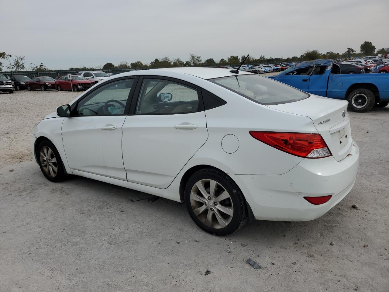 HYUNDAI ACCENT GLS