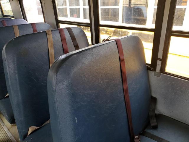 2005 FREIGHTLINER SAF-T-LINER C2 #3276985294