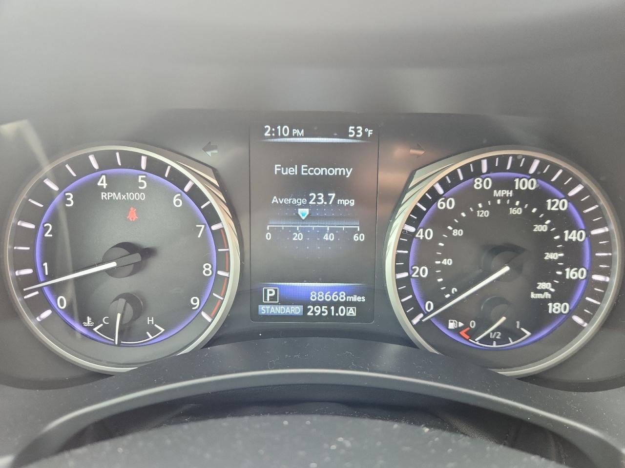 INFINITI Q50 PREMIUM