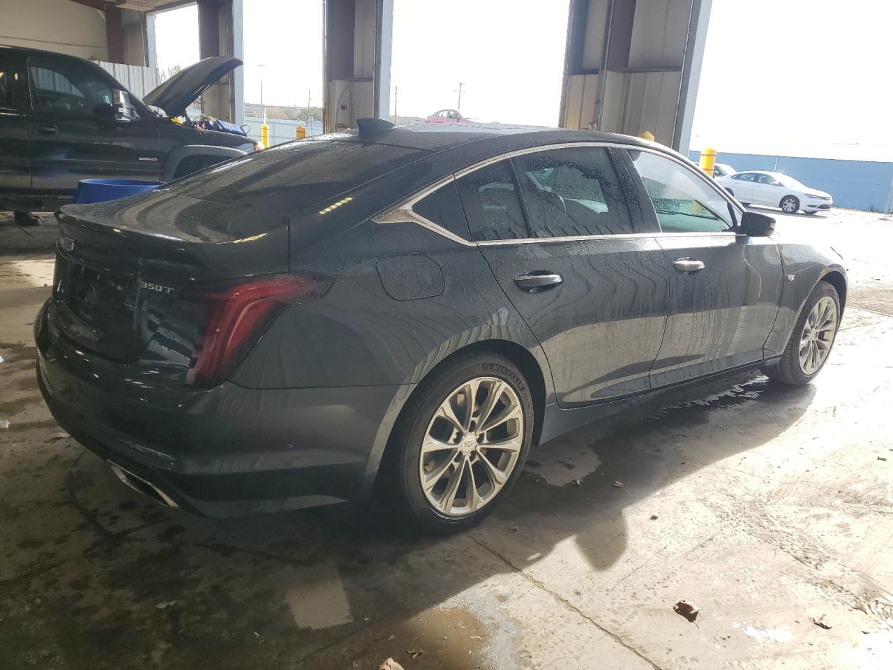 CADILLAC CT5 PREMIUM LUXURY