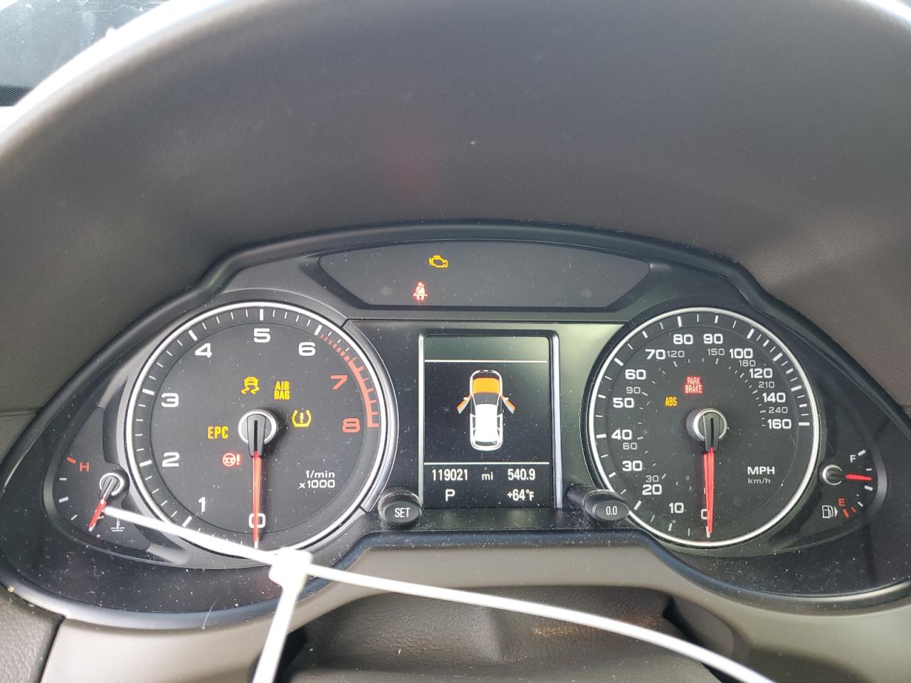 AUDI Q5 PREMIUM PLUS S-LINE