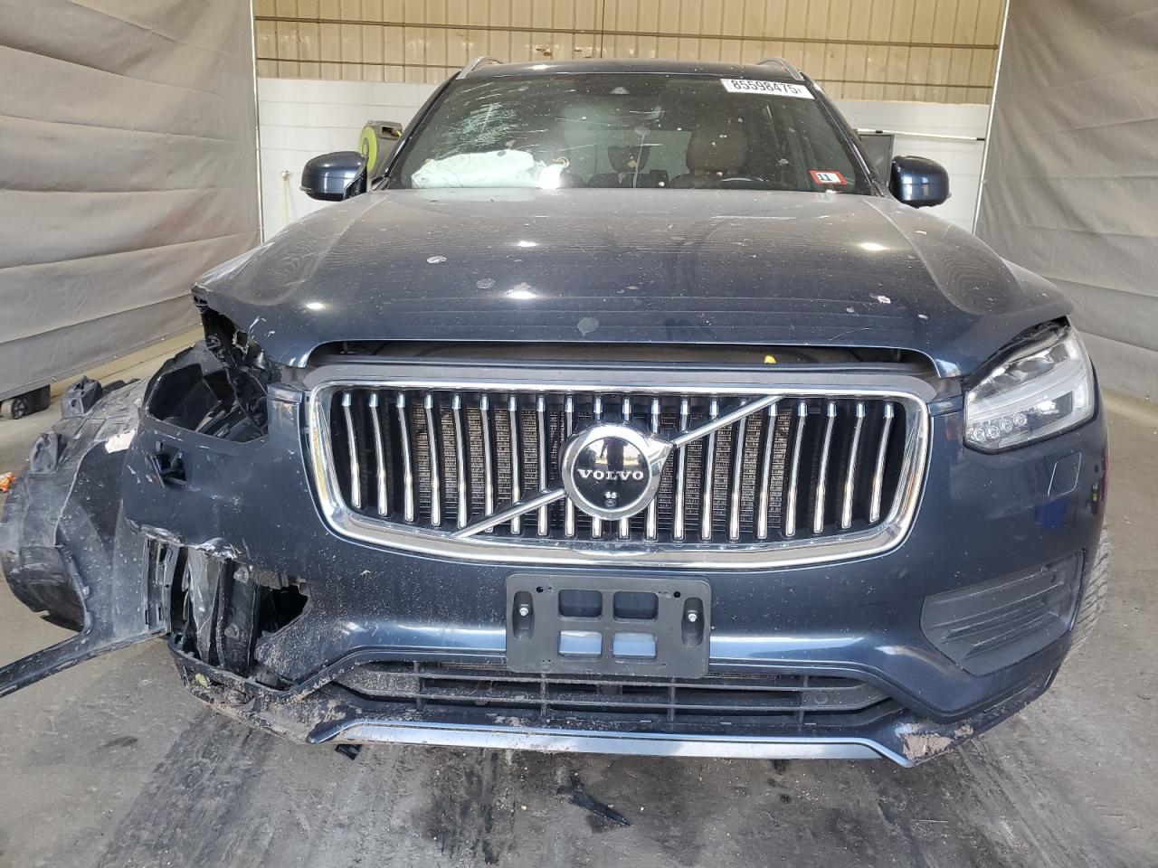 VOLVO XC90 T6 MOMENTUM