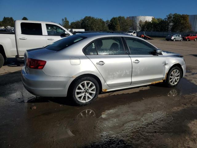 2011 VOLKSWAGEN JETTA SE - 3VWBZ7AJ8BM369720