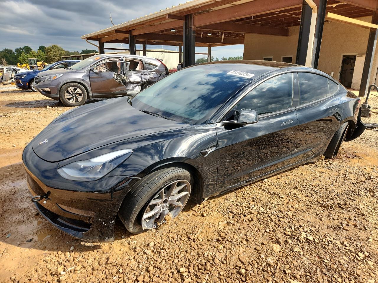 TESLA MODEL 3