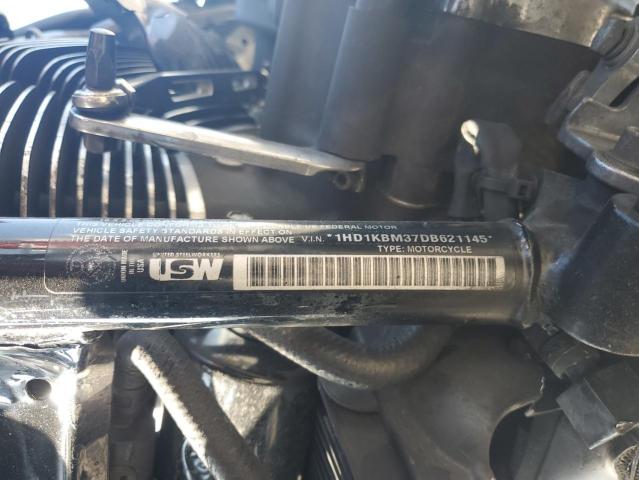 2013 HARLEY-DAVIDSON FLHX STREE 1HD1KBM37DB621145