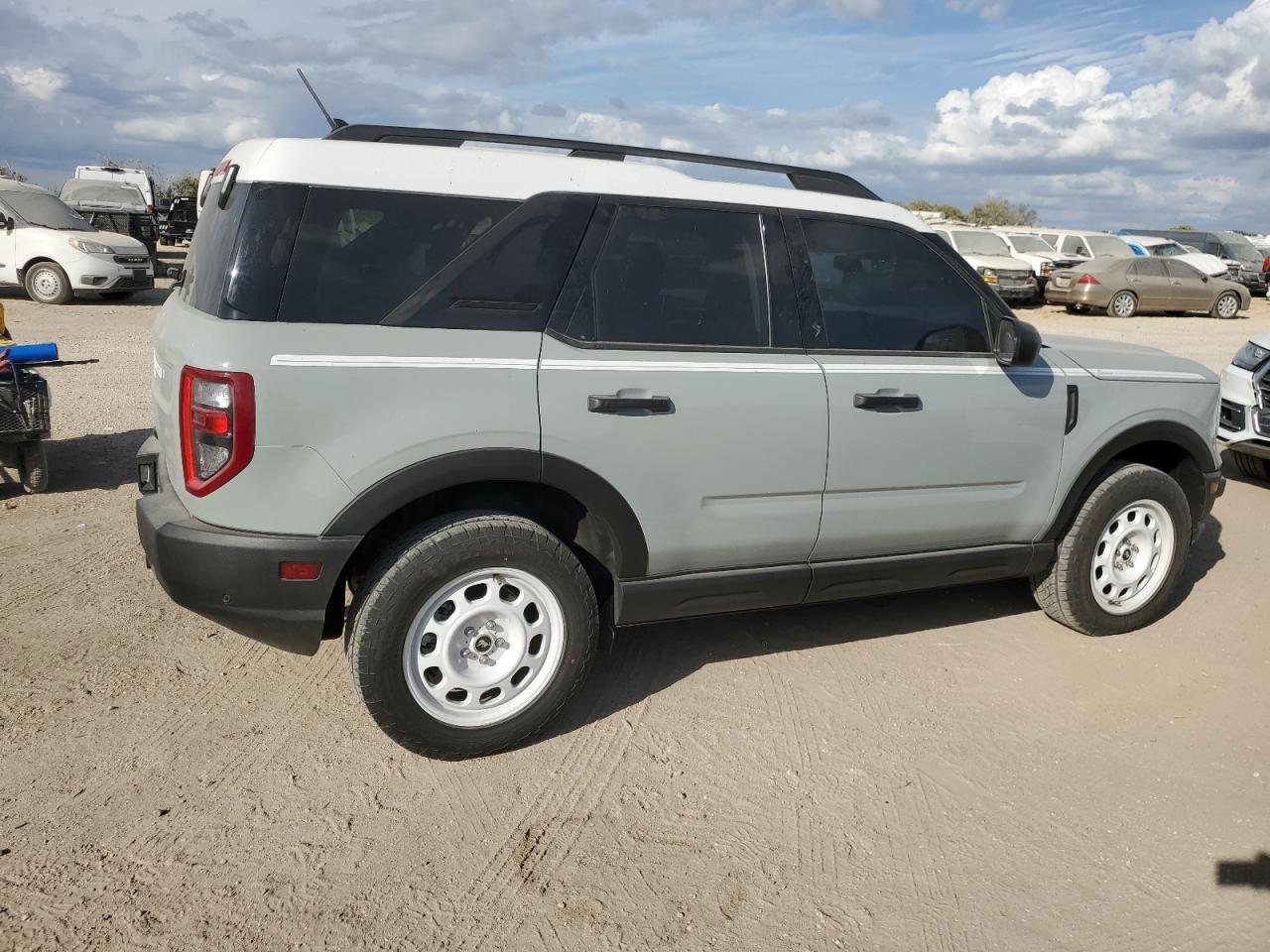 FORD BRONCO SPORT HERITAGE