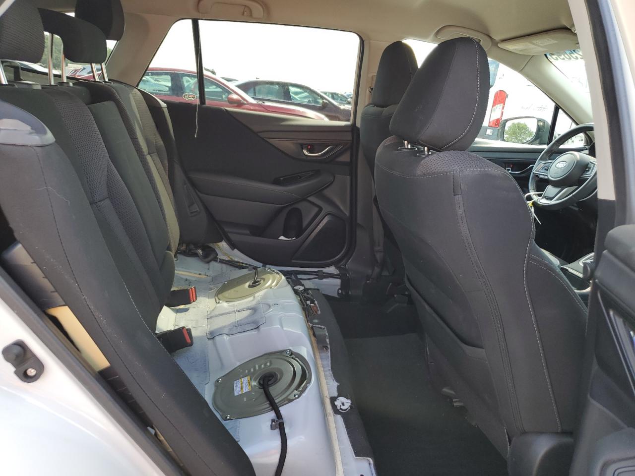 SUBARU OUTBACK PREMIUM