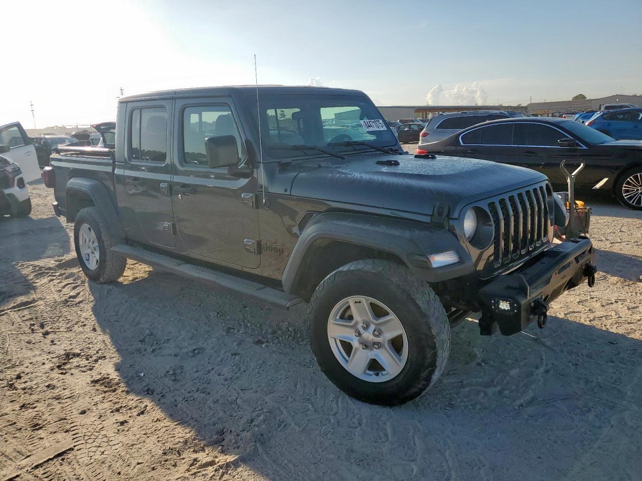 JEEP GLADIATOR SPORT