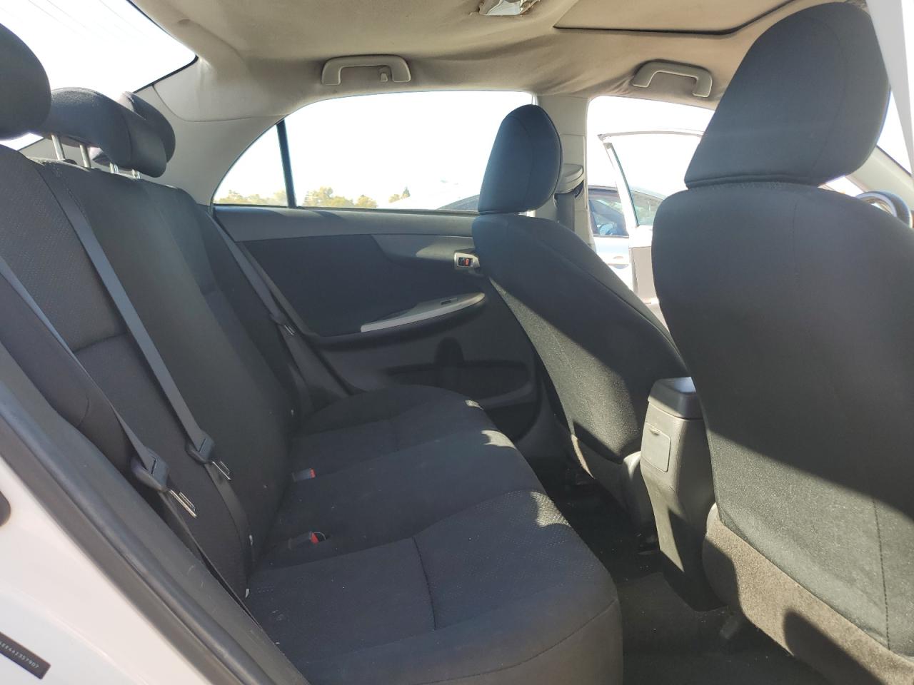 Lot #3317134982 2010 TOYOTA COROLLA BA