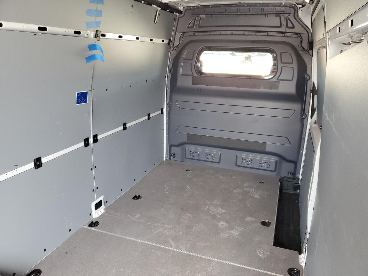 MERCEDES-BENZ SPRINTER 2500