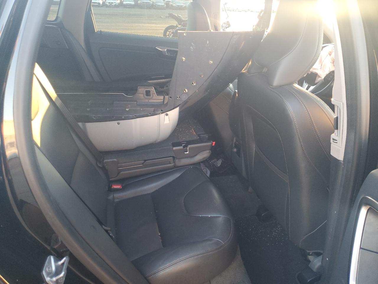 VOLVO XC60 T6 DYNAMIC