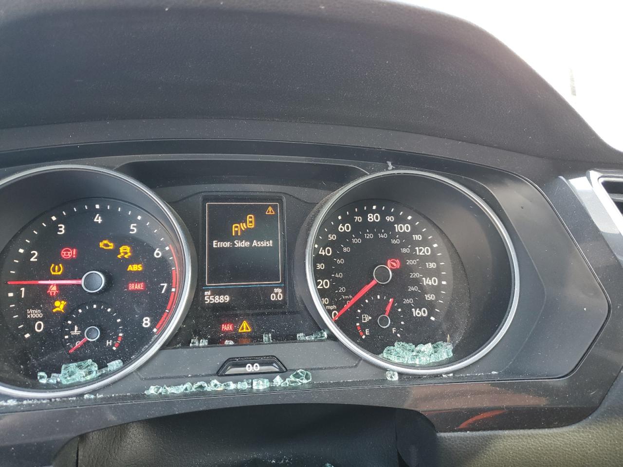 VOLKSWAGEN TIGUAN SE