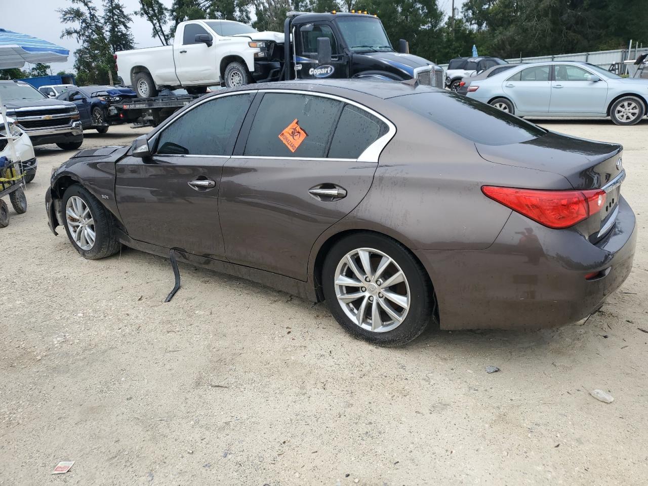 INFINITI Q50 PREMIUM