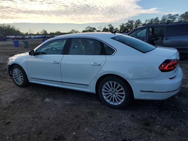 2017 VOLKSWAGEN PASSAT SE - 1VWBT7A36HC047171