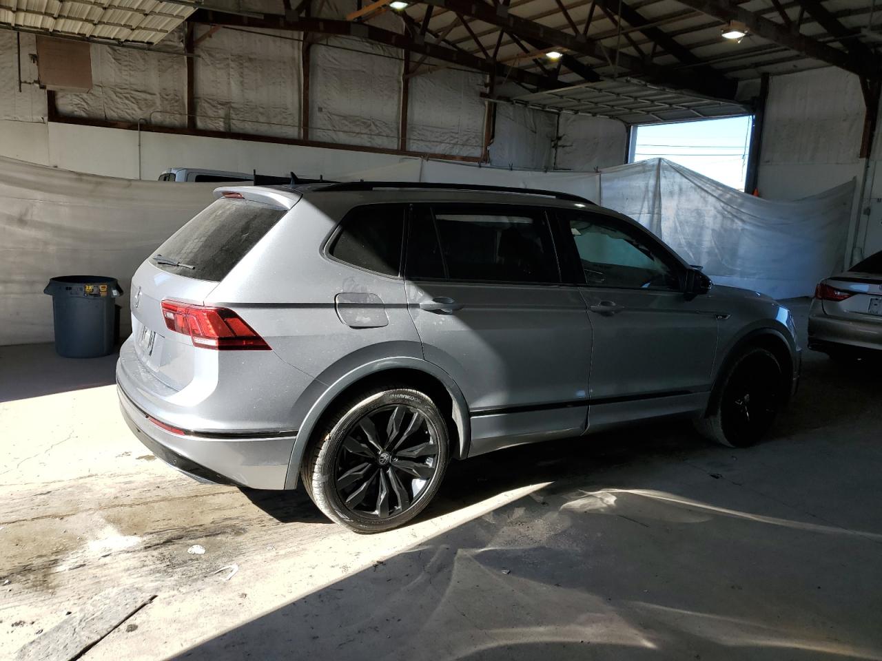 VOLKSWAGEN TIGUAN SE