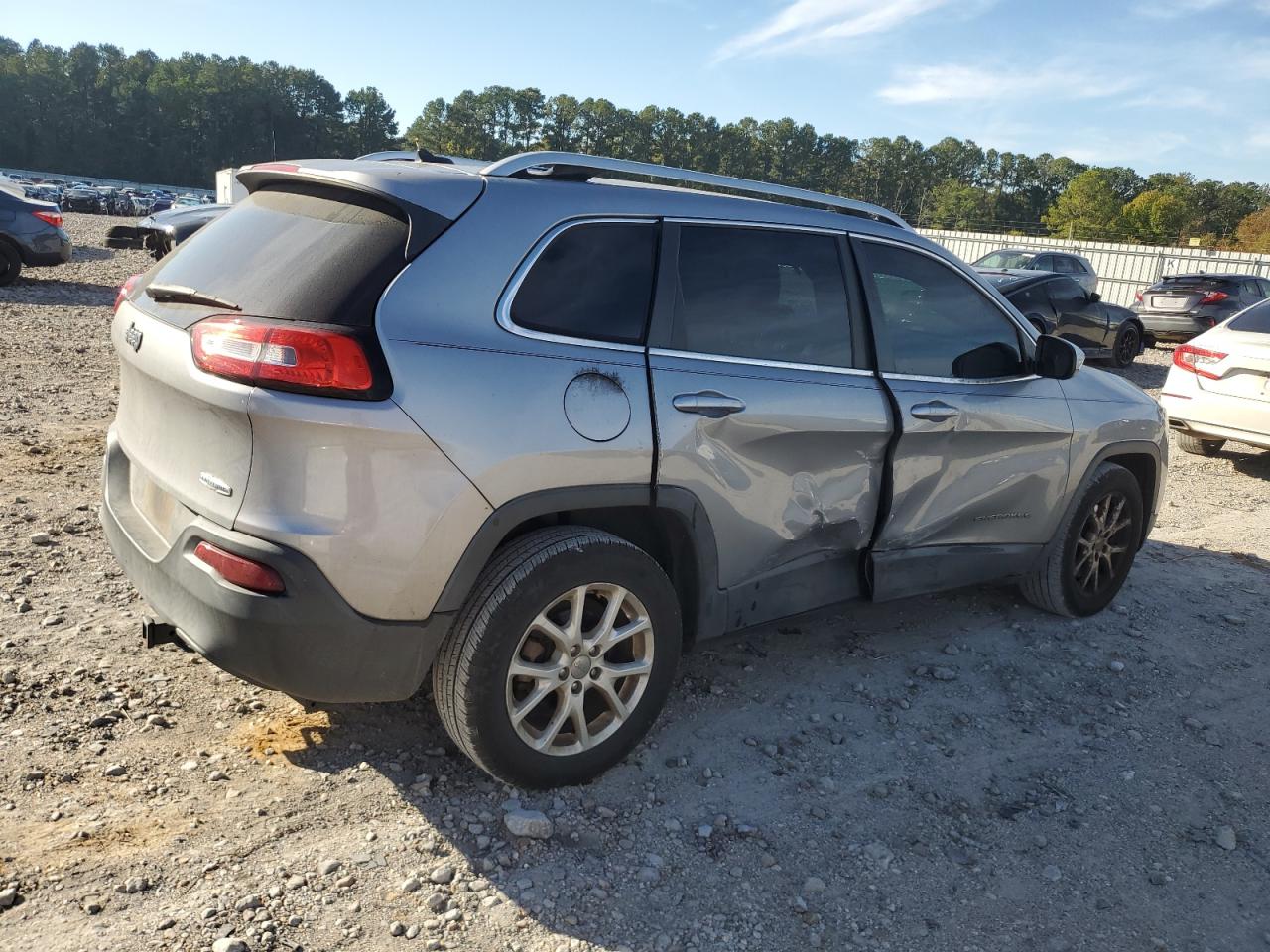 JEEP GRAND CHEROKEE LATITUDE
