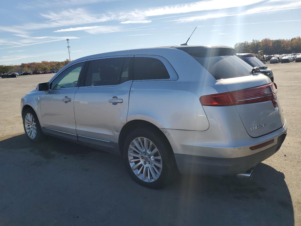 LINCOLN MKT