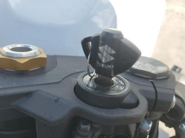 2025 SUZUKI GSX-R600 JS1GN7FA1S7100251