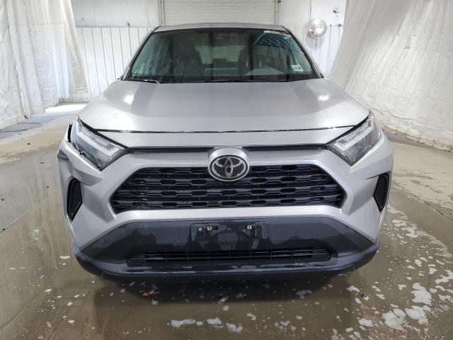 2024 TOYOTA RAV4 LE 2T3F1RFV1RC415563
