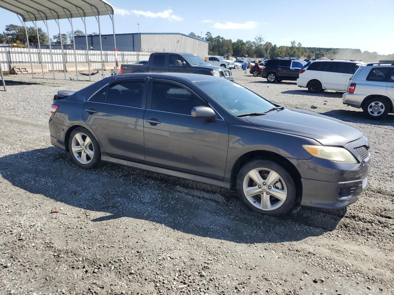 TOYOTA CAMRY SE