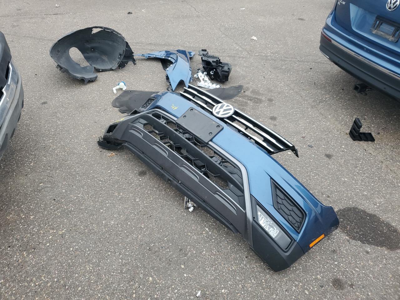 VOLKSWAGEN TIGUAN SE