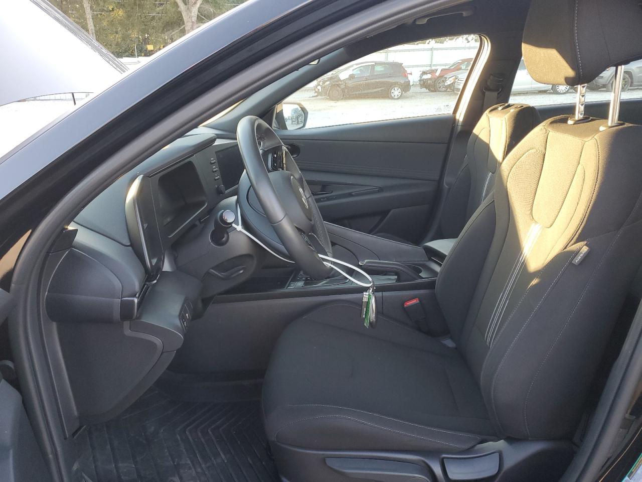 HYUNDAI ELANTRA SEL SPORT