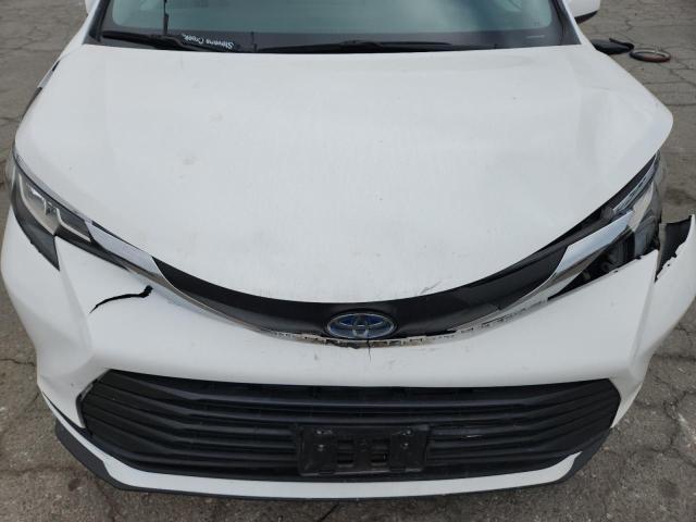 2022 TOYOTA SIENNA LE - 5TDKRKECXNS102875