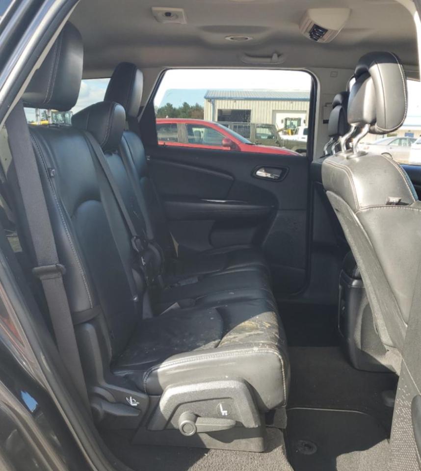 DODGE JOURNEY CROSSROAD