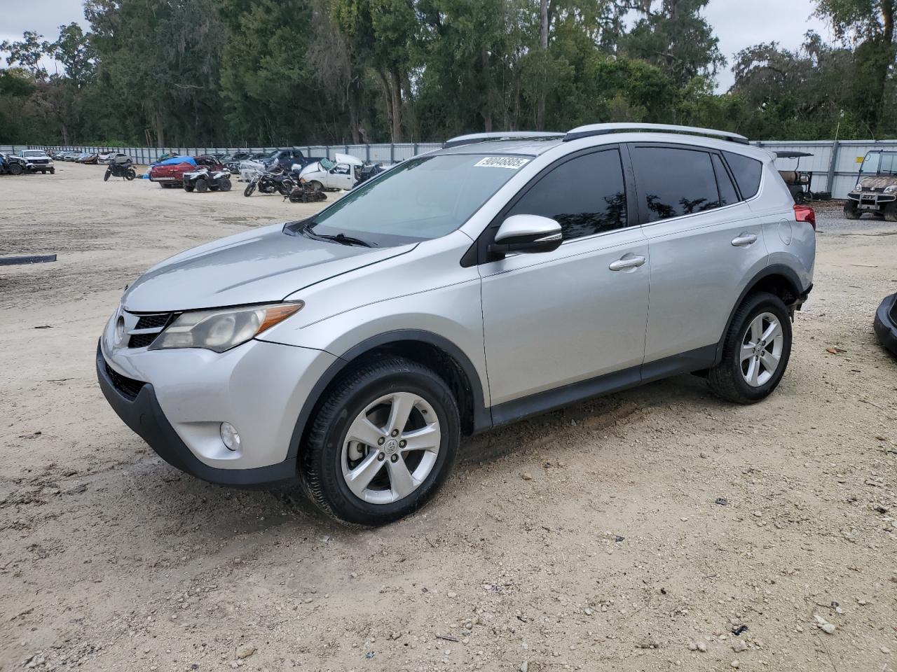 TOYOTA RAV4 XLE