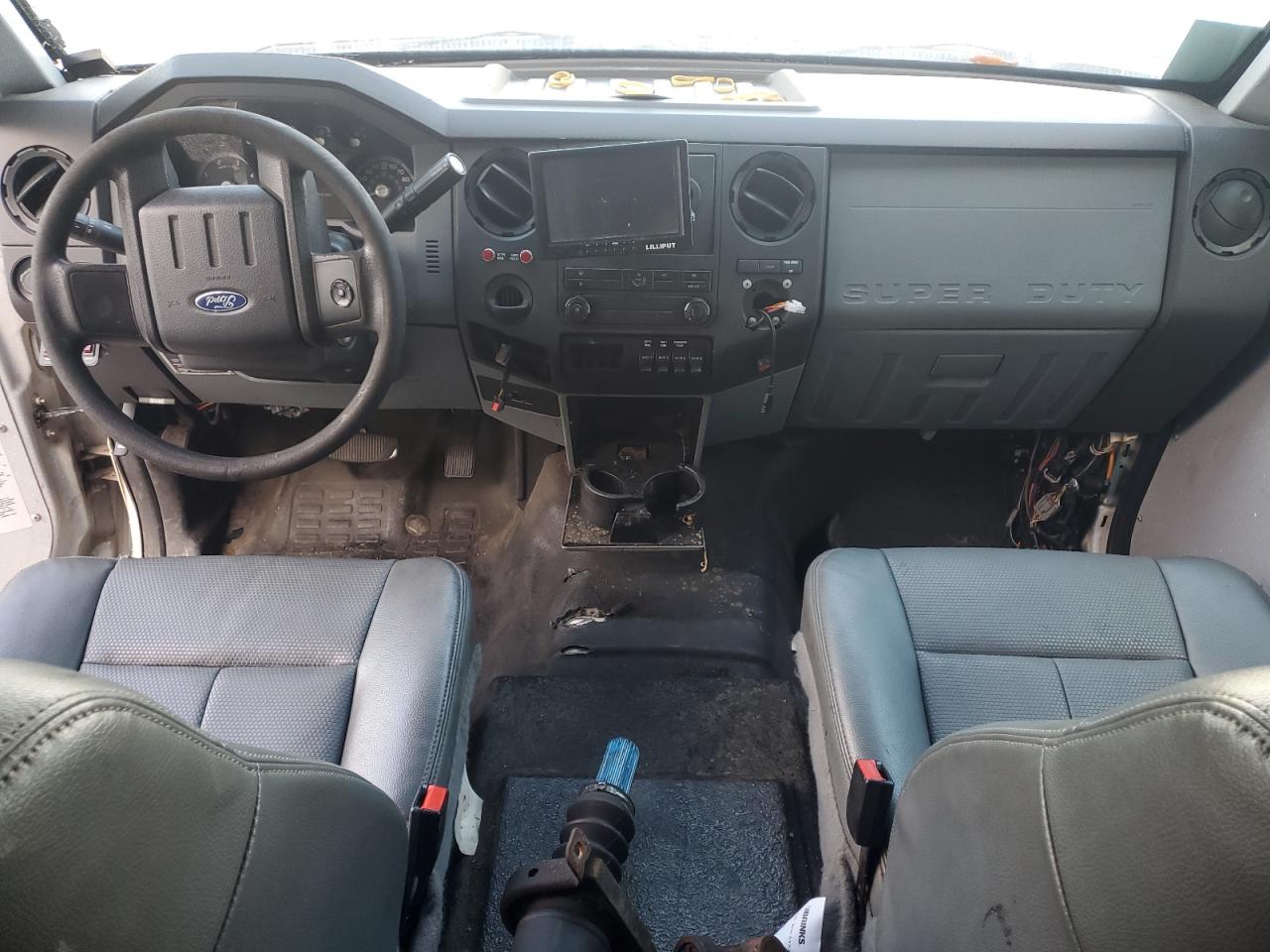 FORD F-550 SUPER DUTY