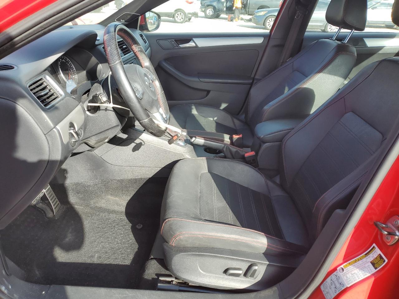 VOLKSWAGEN JETTA GLI