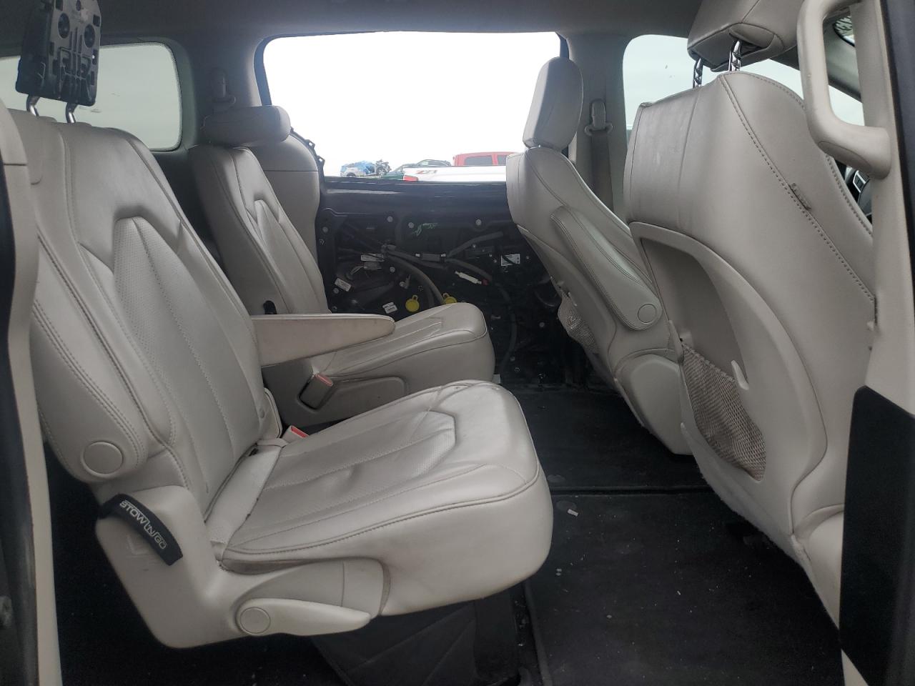 CHRYSLER VOYAGER LXI