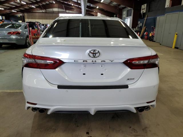 2018 TOYOTA CAMRY XSE 4T1B61HK1JU057431