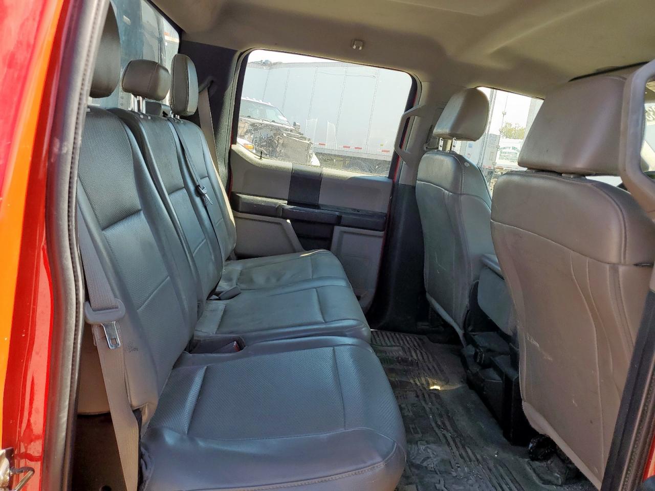 FORD F-350 SUPER DUTY