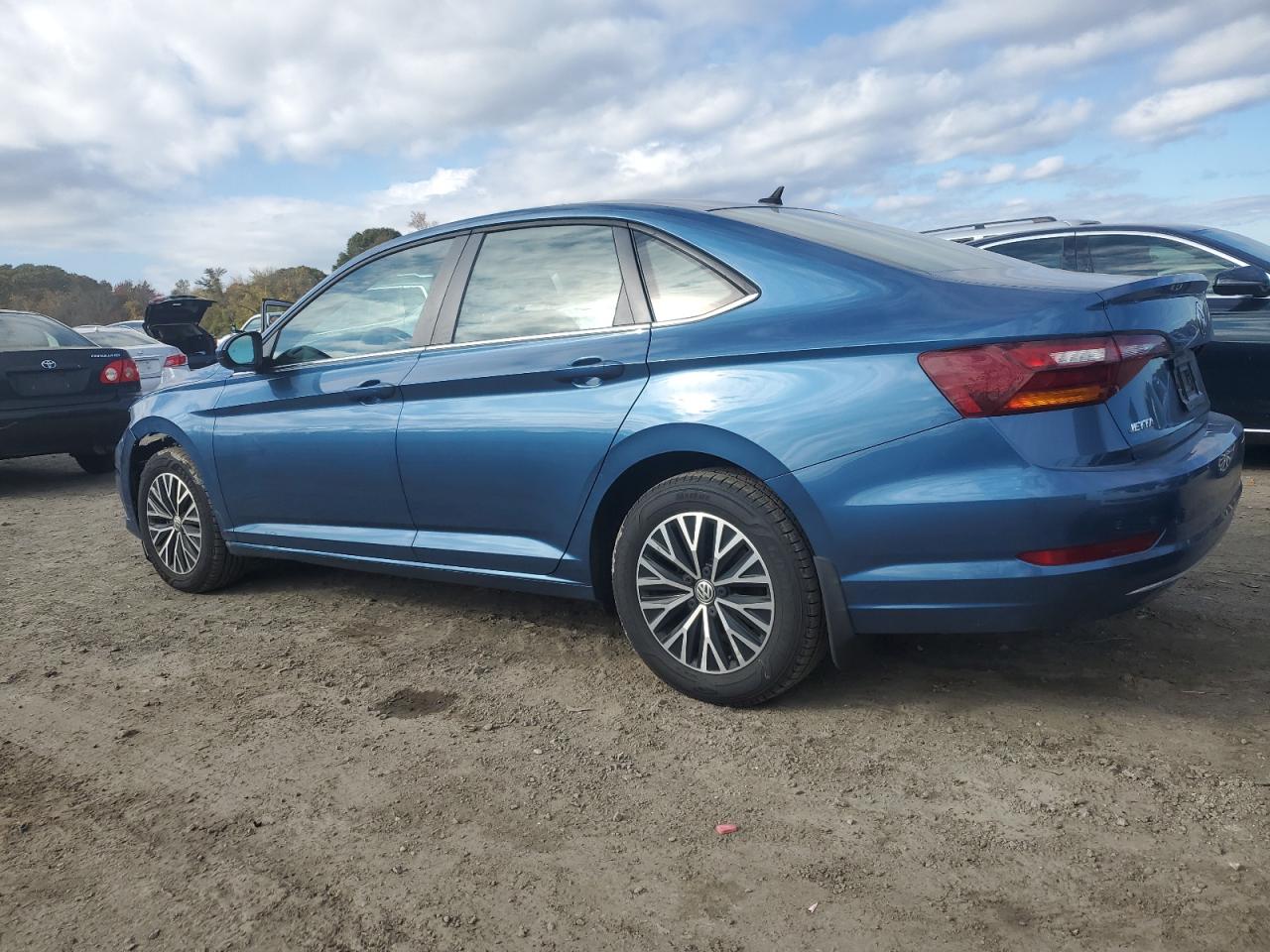 VOLKSWAGEN JETTA S