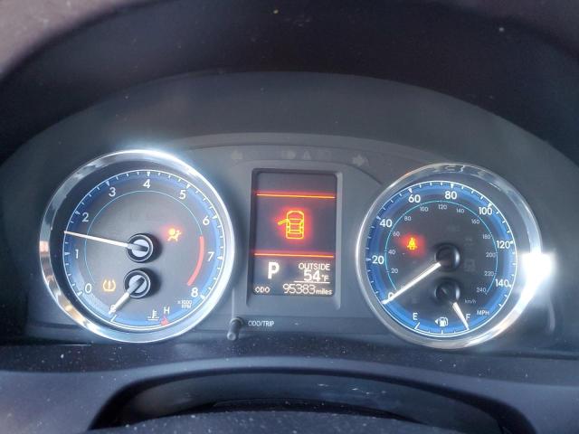 2018 TOYOTA COROLLA L - 5YFBURHE4JP742832