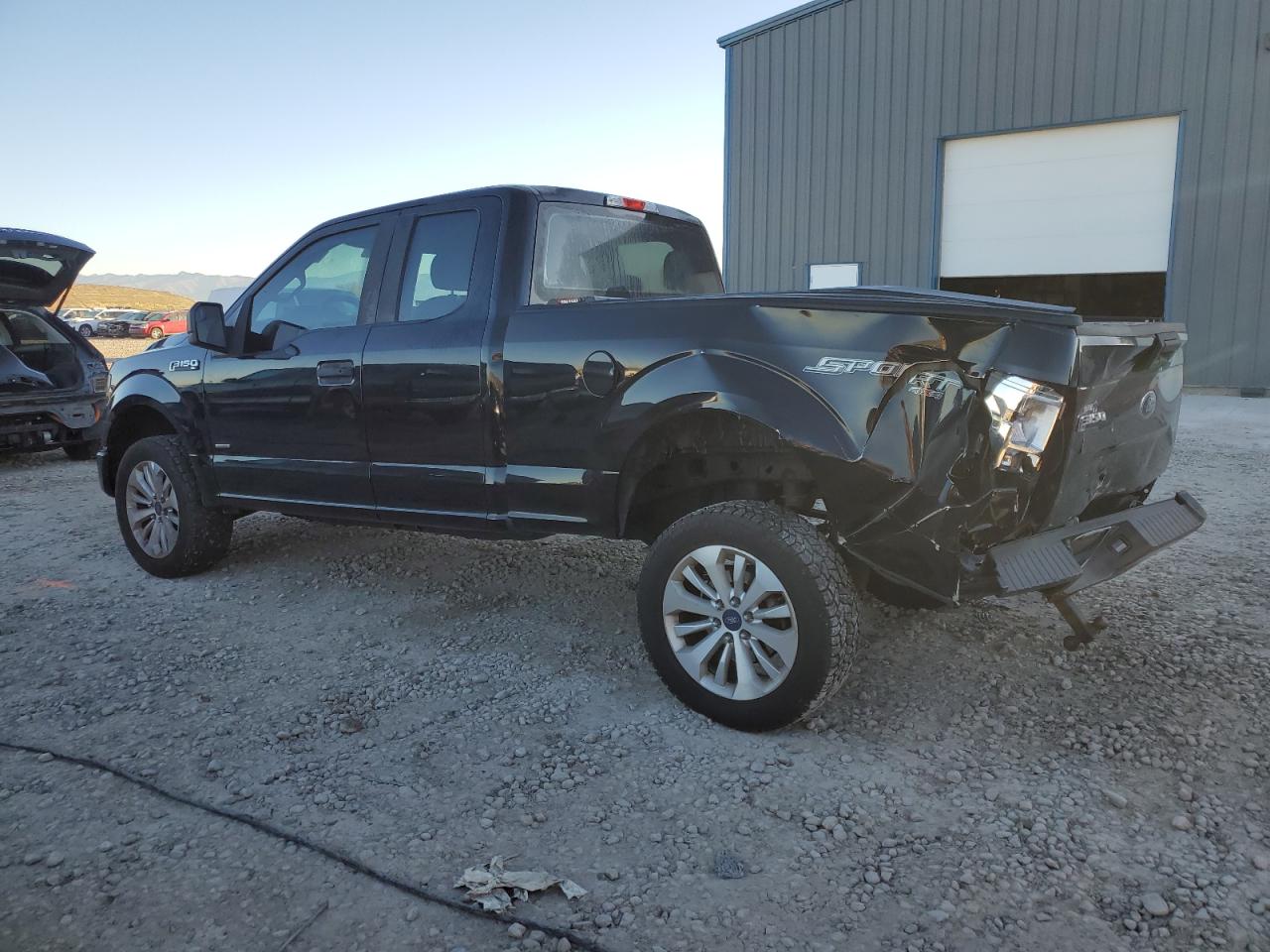 FORD F-150 SUPER CAB