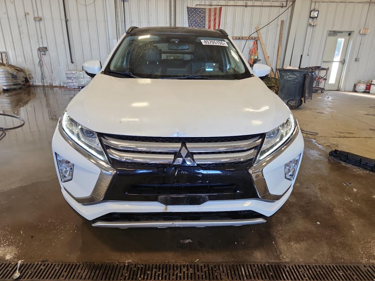 MITSUBISHI ECLIPSE SE