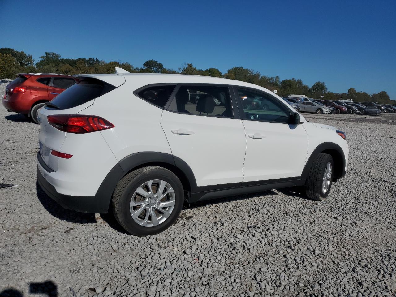 HYUNDAI TUCSON SE
